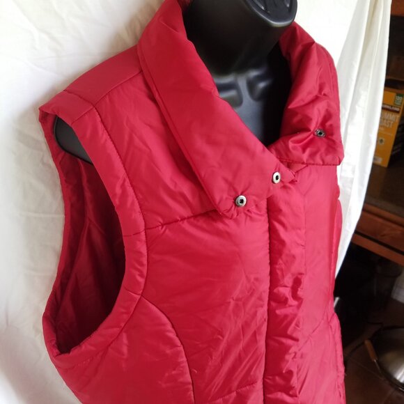 NWT NY&C Women's XL Red Zipper Vest - Picture 4 of 9